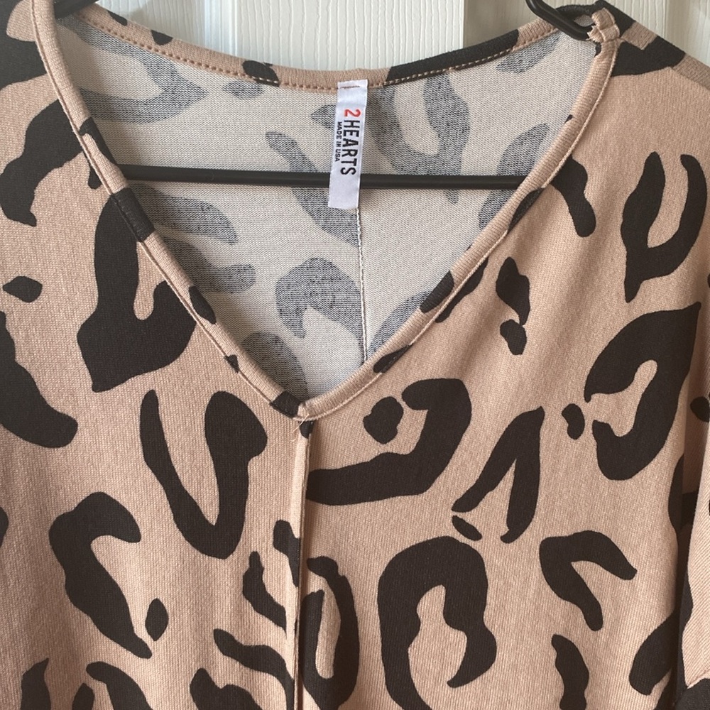 Leopard 🐆 top - Picture 3 of 5